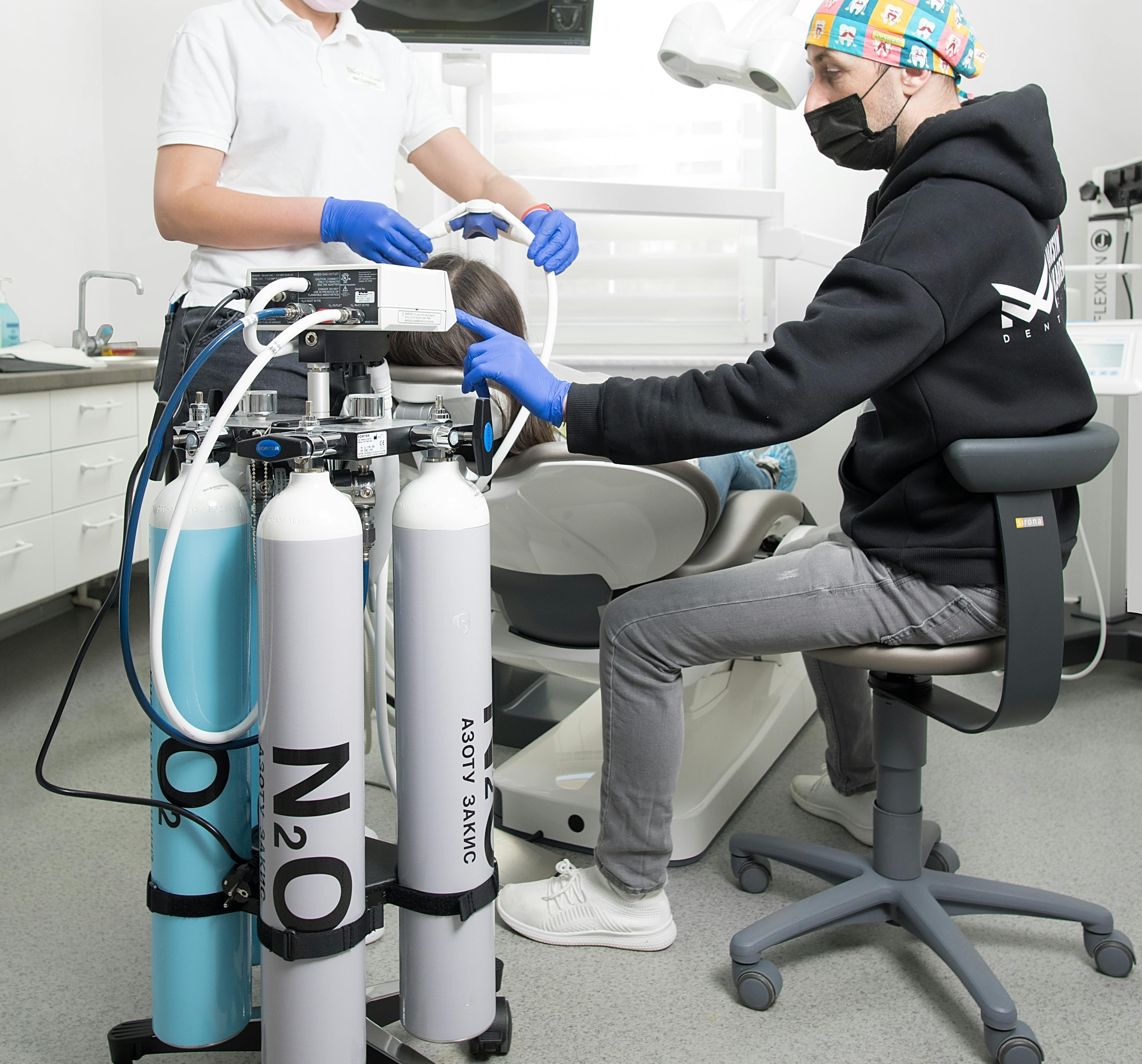 Comfortable and modern dental clinic room